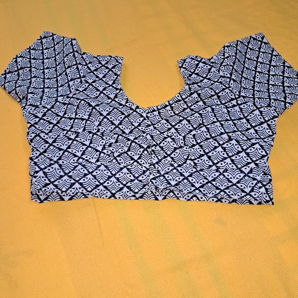 Printed Blouse Black - Picture 3 of 5